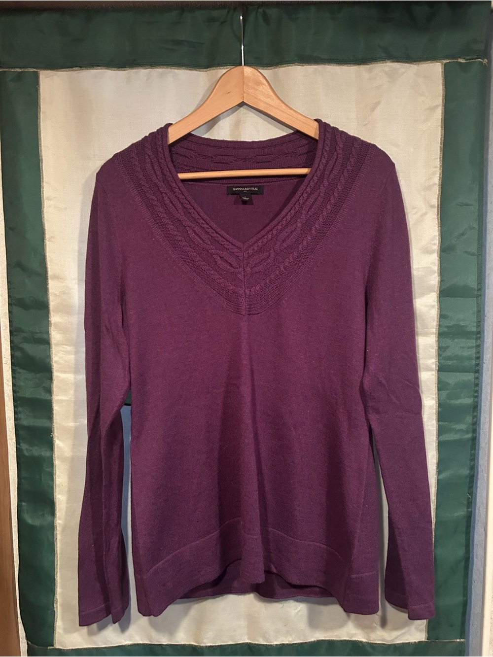 Banana Republic Purple V‑Neck Cable Trim Sweater